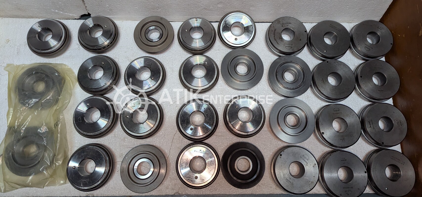 MAN B&W 3240 NEW PARTS